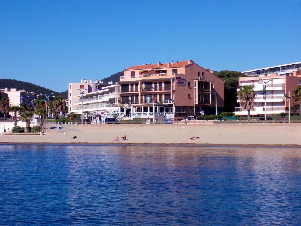 Hotel Les Alizes Cavalaire-sur-Mer Luaran gambar