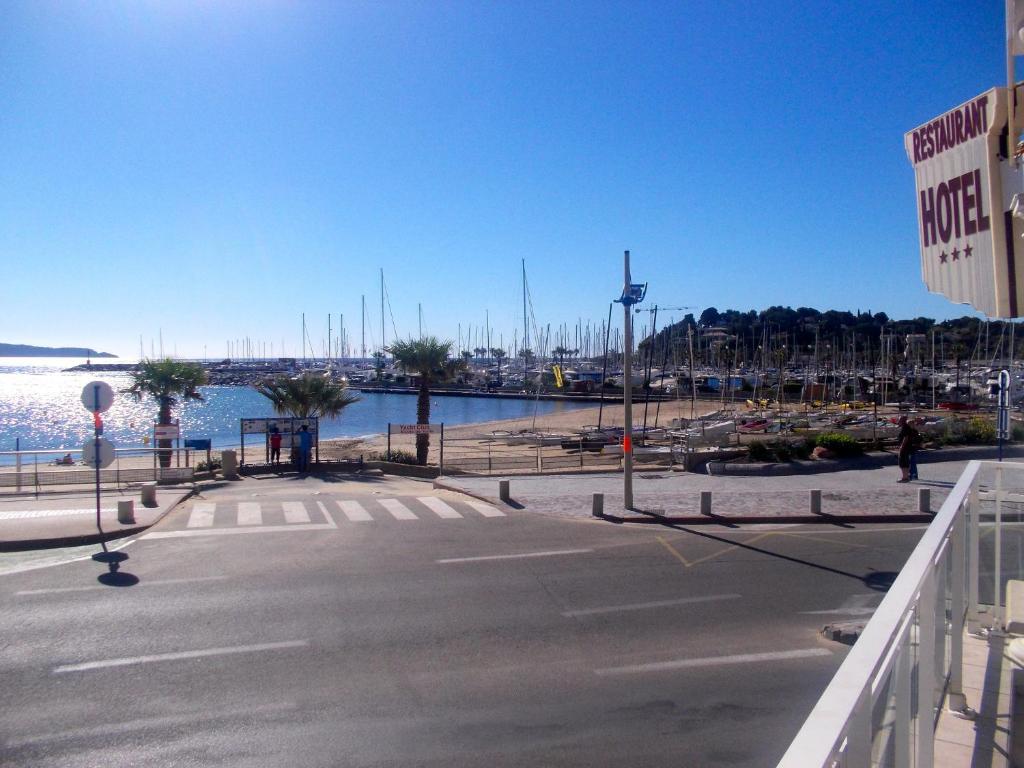 Hotel Les Alizes Cavalaire-sur-Mer Luaran gambar